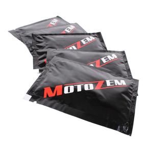 Čistící ubrousek na hledí MotoZem