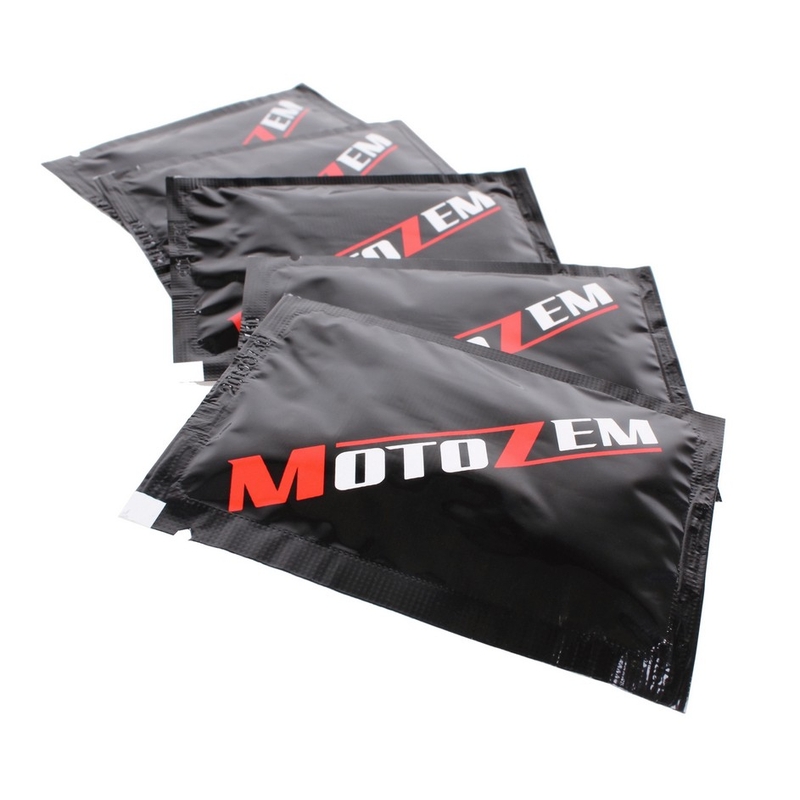 Čistící ubrousek na hledí MotoZem